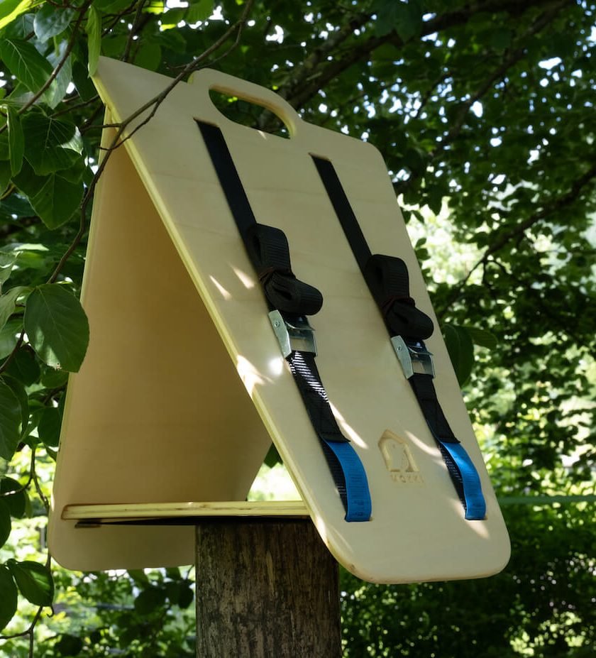 birch-wood-bird-feeder-ulap-design