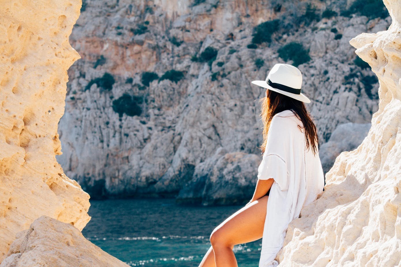 Dive into August inspirations with a focus on the luxury of slowness and the rich heritage of Italian craftsmanship. Discover eco-friendly insights, the essence of Made in Italy, and the roots of slow design. Get inspired by our person of the month and embrace mindful living with Ulap Design.